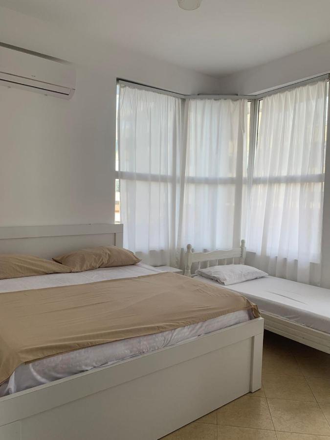 Elio'S Room Durrës Buitenkant foto